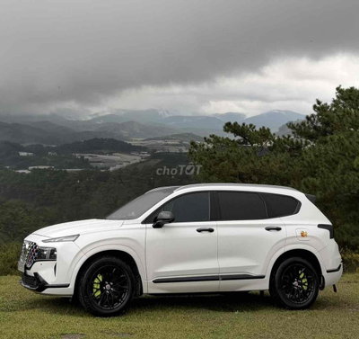 Santafe 2022 đi 4v5 dầu CC muốn đổi qua everest 2c