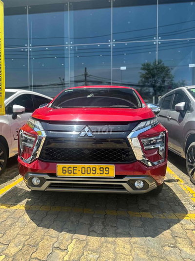 Mitsubishi Xpander AT Premium Đỏ
