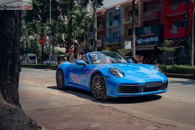 Xe Porsche 911 Carrera Cabriolet 2021