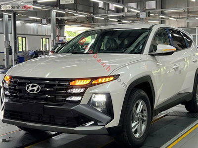 Xe Hyundai Tucson 2.0 AT Tiêu chuẩn 2026