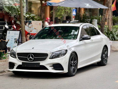 Xe Mercedes Benz C class C300 AMG 2019