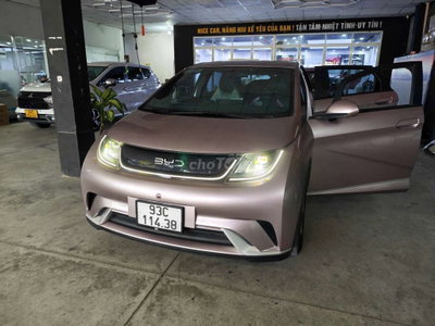 Xe điện BYD Dolphin Hồng