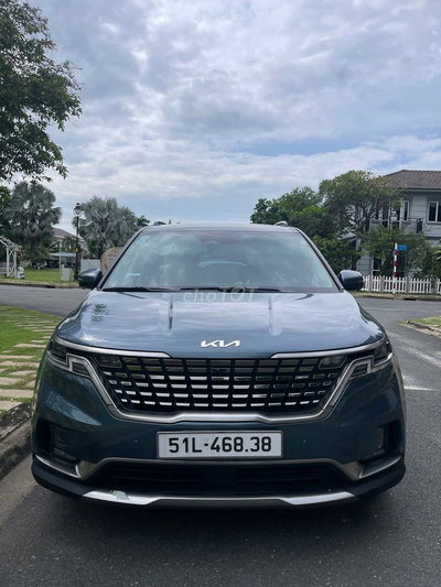 Kia Carnival 2022 Signature dầu giá chỉ 1,09 tỷ