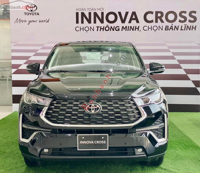 Xe Toyota Innova Cross HEV 2.0 CVT 2026
