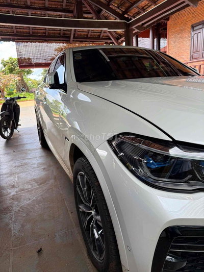 BMW X6 2023 Trắng 15.000km