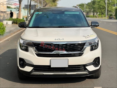 Xe Kia Seltos Luxury 1.4 AT 2022