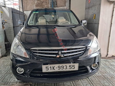 Xe Mitsubishi Zinger GLS 2.4 MT 2011