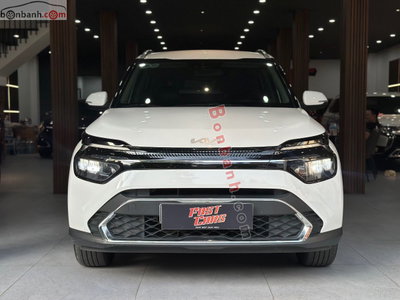 Xe Kia Carens 1.5G Luxury 2024