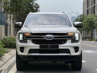 Ford Everest 2022 Titanium 4x2