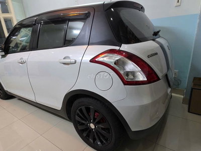 Suzuki Swift 2015 Trắng 90.000 km