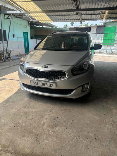 Kia rondo 7 chỗ at dau 2016 chinh chu