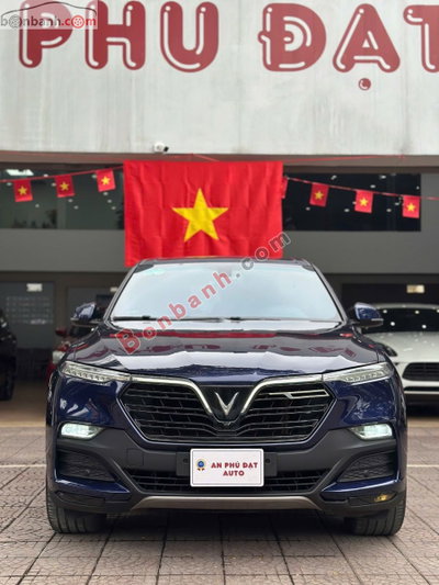 Xe VinFast Lux SA 2.0 Base 2.0 AT 2021