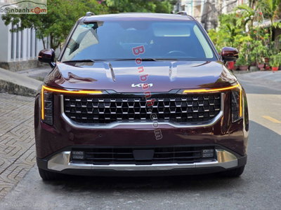 Xe Kia Carnival Signature 2.2D 2025