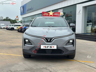 Xe VinFast VF6 Eco 2025