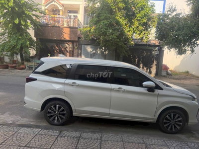 Toyota Avanza Premio 2022 Số sàn Trắng