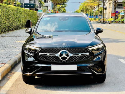 Mercedes GLC300 4Matic 2023 Lướt 19.000 km