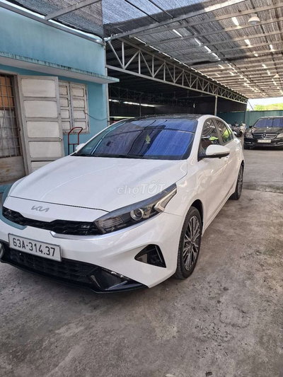 Kia K3 2022 Trắng