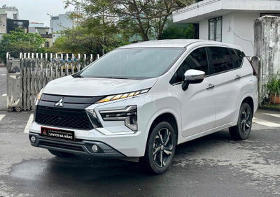 Mitsubishi Xpander Premium 2024 Trắng