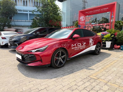 MG7 2024 2.0 PRE 10.000 km Đỏ