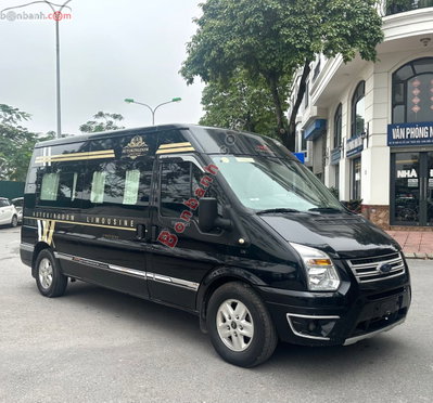 Xe Ford Transit Limousine 2019