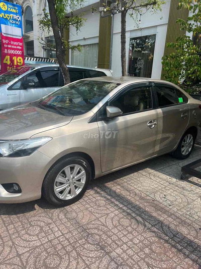 Toyota Vios Vàng cát 22000 km