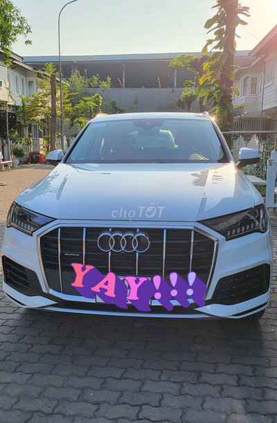 Audi Q7 SUV hạng sang Trắng
