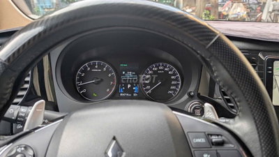 Mitsubishi Outlander Pre 2020 Trắng