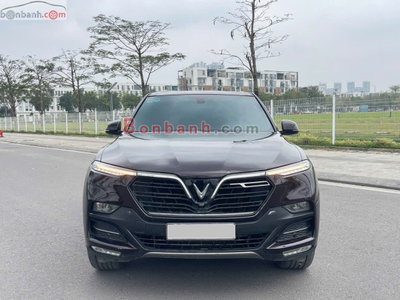 Xe VinFast Lux SA 2.0 Base 2.0 AT 2019