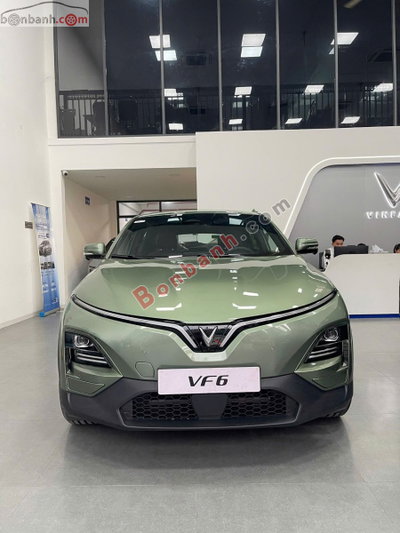 Xe VinFast VF6 Plus 2026