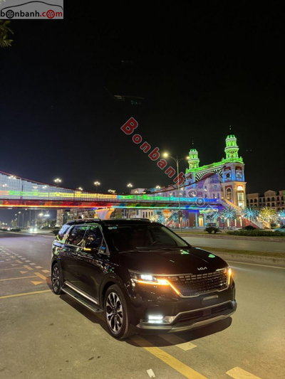 Xe Kia Carnival Signature 2.2D 2022