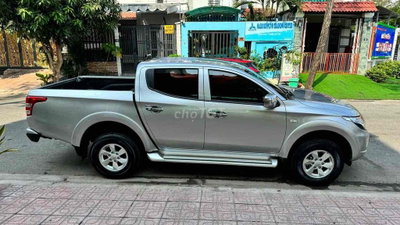 Mitsubishi Triton GLX 2019 Bạc