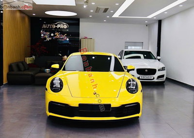 Xe Porsche 911 Carrera 2021