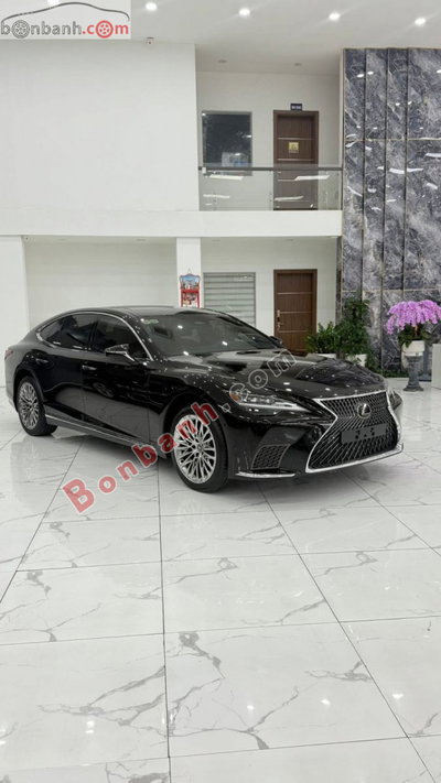 Xe Lexus LS 500h 2025