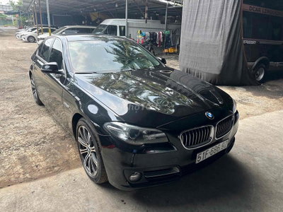 BMW 520i 2016 Đen