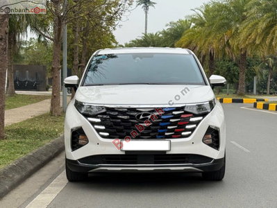 Xe Hyundai Custin Cao Cấp 2.0T 2023