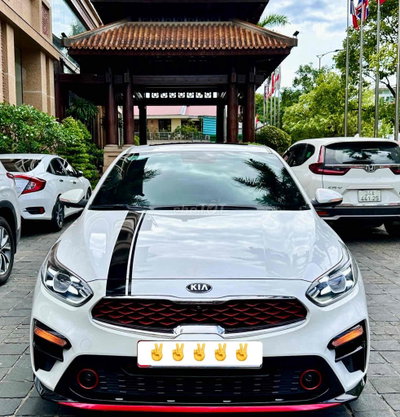 KIA Cerato màu Trắng