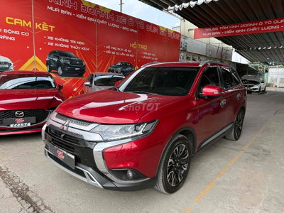 Mitsubishi Outlander 2021 51.000 km đi gia đình
