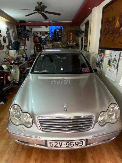 Xe nhà mua mới 1đời chủ loai cao cấp nhất ELEGANCE