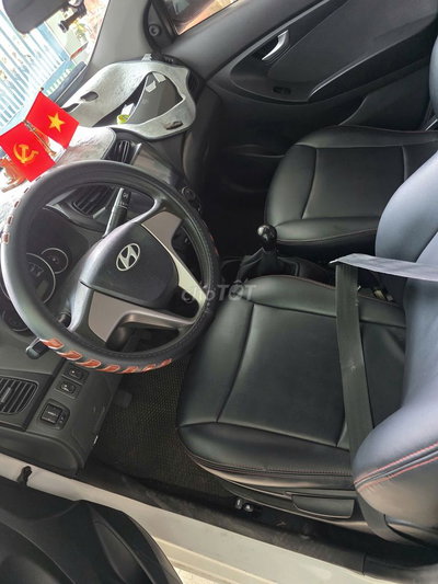 Cần bán xe gia đình