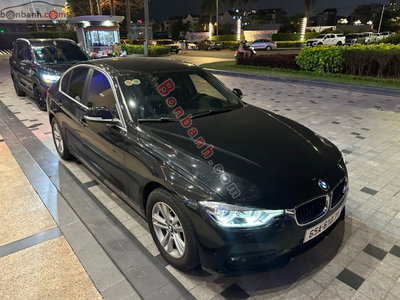 Xe BMW 3 Series 320i 2017