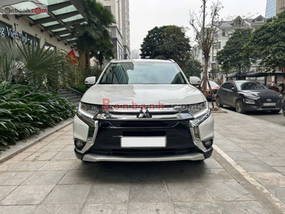 Xe Mitsubishi Outlander 2.4 CVT 2017