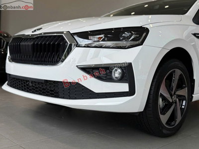 Xe Skoda Slavia Style 2025