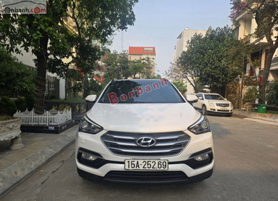 Xe Hyundai SantaFe 2.2L 4WD 2016