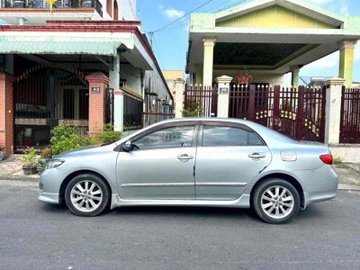 Toyota Altis 2010 2.0V AT Bạc