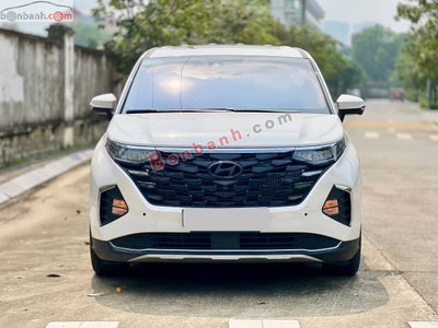 Xe Hyundai Custin Cao Cấp 2.0T 2024