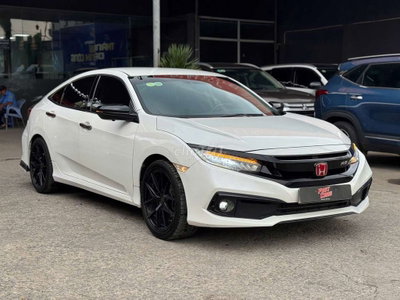 Honda Civic RS 2019 1.5 Turbo,màu trắng,88.000 km