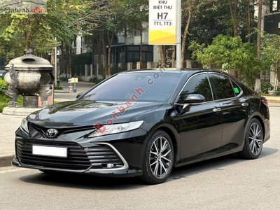 Xe Toyota Camry 2.0Q 2023