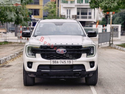 Xe Ford Everest Sport 2.0L 4x2 AT 2024