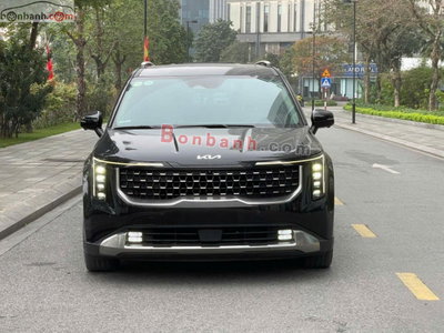 Xe Kia Carnival Signature 2.2D 2025