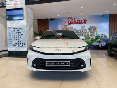 Xe Toyota Camry 2.0Q 2026